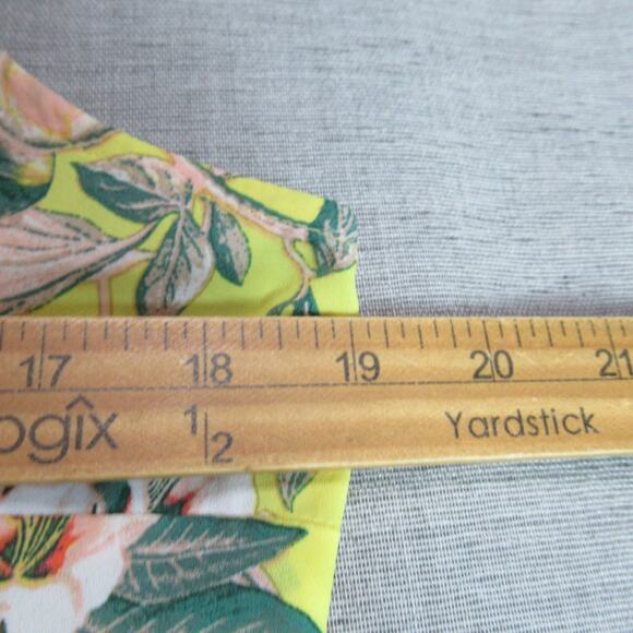 Soho Jeans Top Womens Small Butter Yellow Floral Sleeveless Blouse Work Resort - Picture 7 of 9